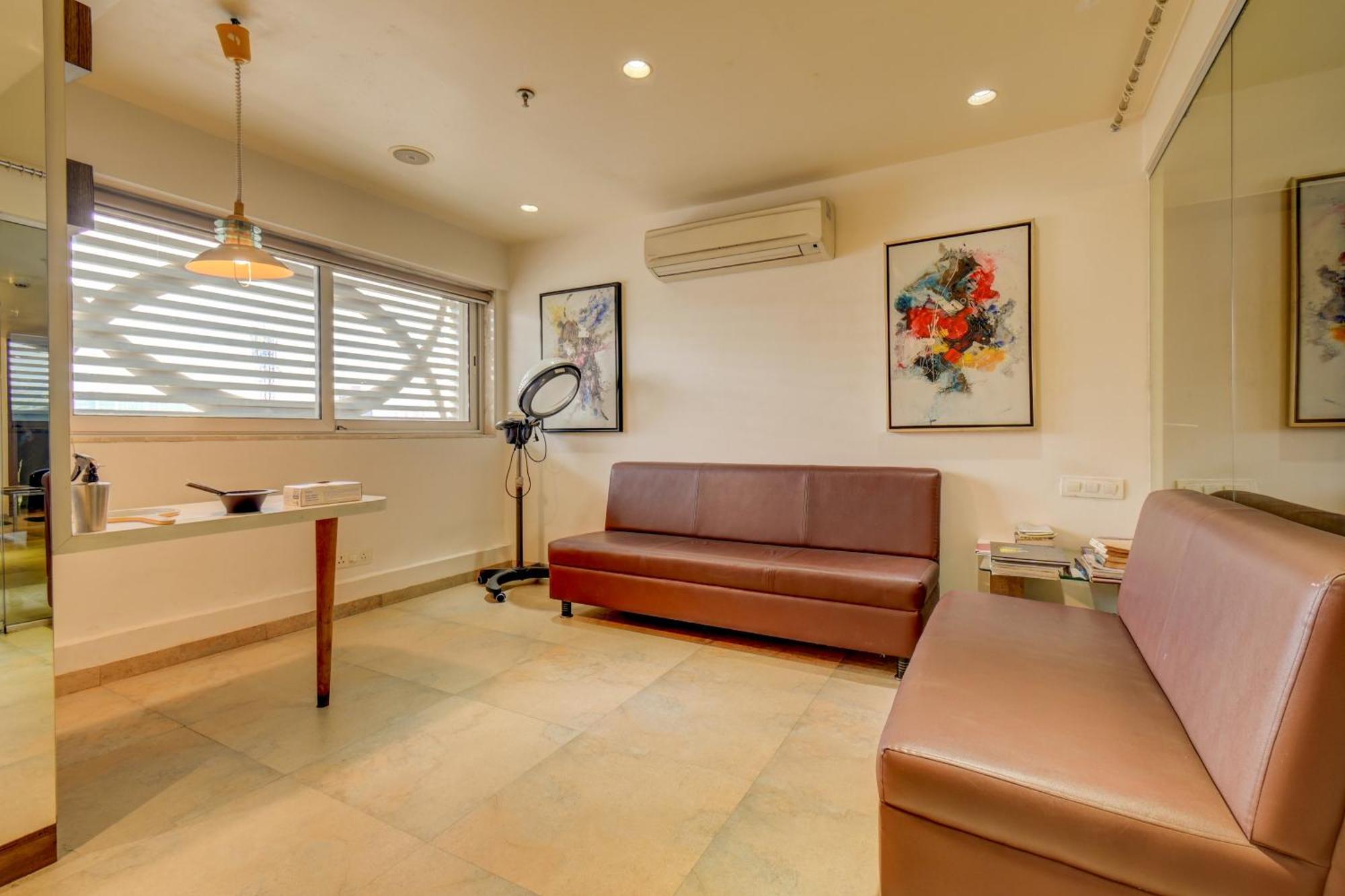 The SSK Solitaire Hotel&Banquets Nashik Extérieur photo